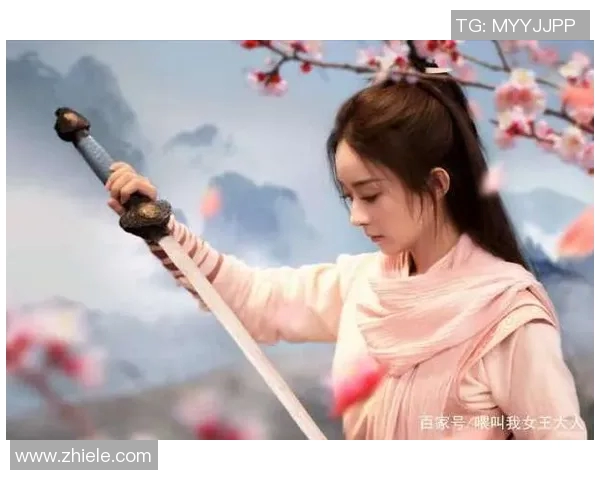 姚明身着复古古装展现古风魅力引发网友热议与赞叹 姚明身着复古古装展现古风魅力引发网友热议与赞叹